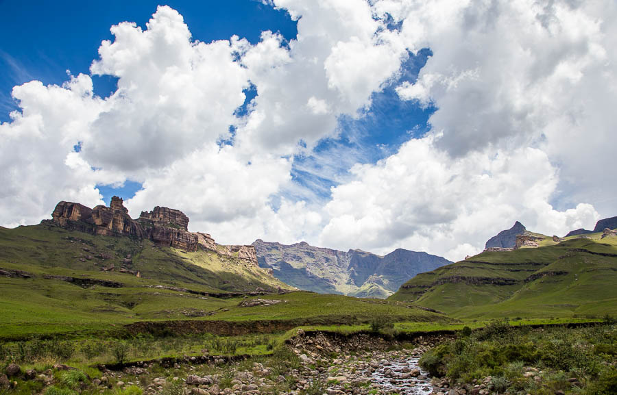 Esigodini Cottage Southern Drakensberg View